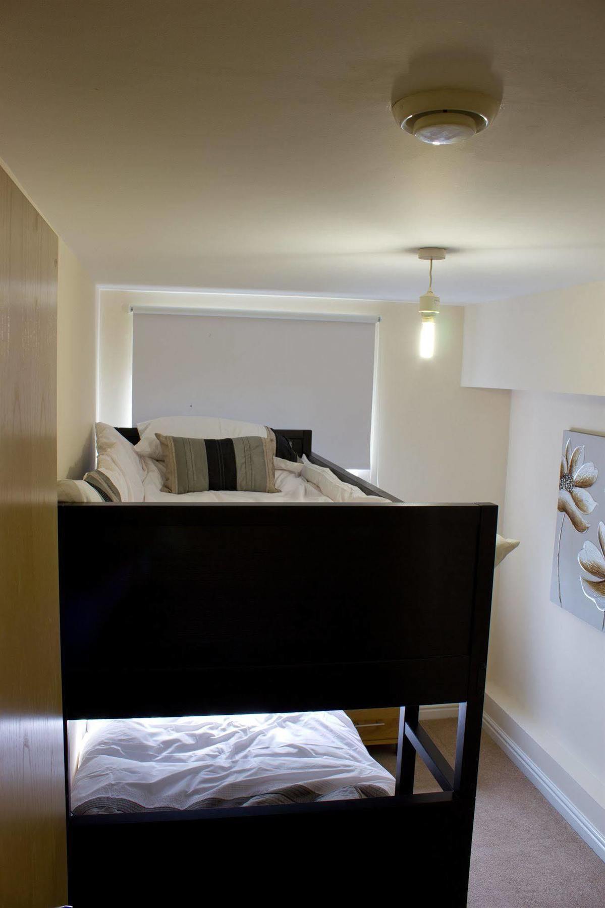 The Lindley Suite - Simple2Let Serviced Apartments 허더즈필드 외부 사진